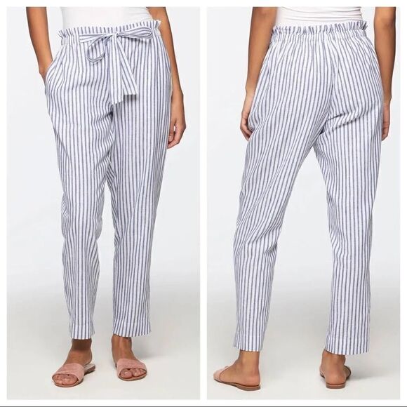 Pink seersucker pinstripe pants - Picture 13 of 14